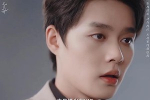 柯淳：短剧顶流到综艺争议的跨界之路