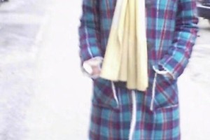 贾玲年轻时清纯照片曝光，网友惊叹岁月变迁