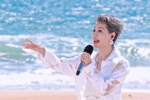 《乘风2025》四代姐姐逆龄绽放：撕碎年龄标签