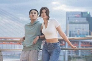 网红仲尼巴厘岛溺水身亡，妻子卡琳娜幸存