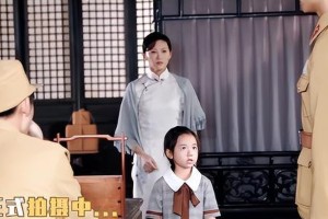 董璇女儿小酒窝《拆案2》本色出演，与绯闻男友飙戏引热议